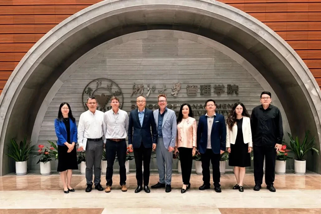 曼大商学院院长Ken McPhail教授中国行：深化商学合作，共话全球领导力与可持续发展